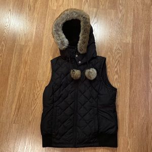 ANN TAYLOR’S loft collection Black fall/winter VEST